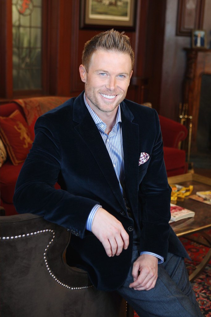 "The Bold and the Beautiful" Photo Shoot on Set with Cast