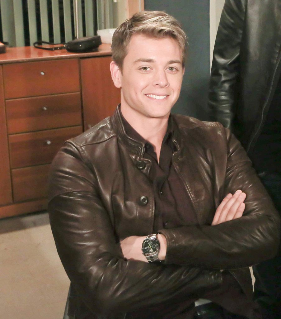 "General Hospital" Set