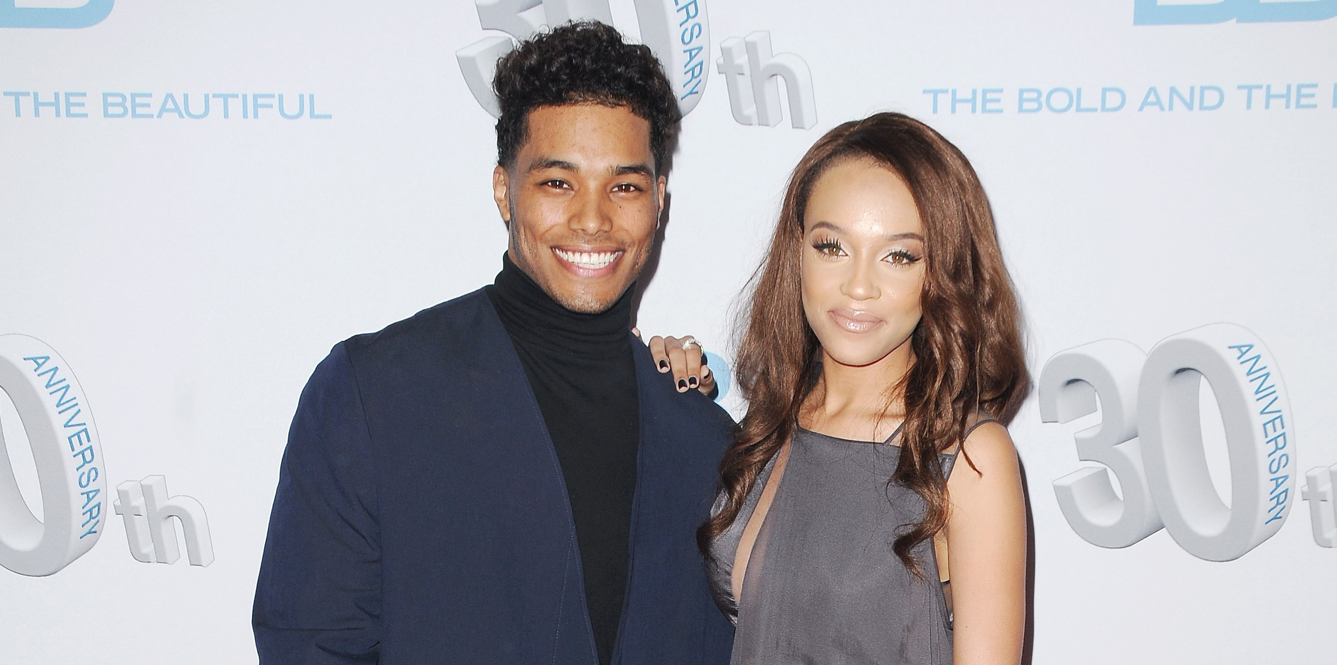 Rome Flynn Reign Edwards 734x365