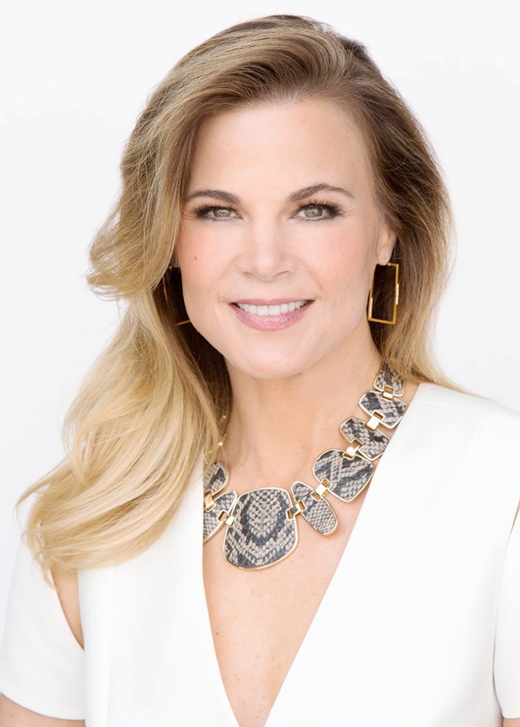 "The Young and the Restless" Set