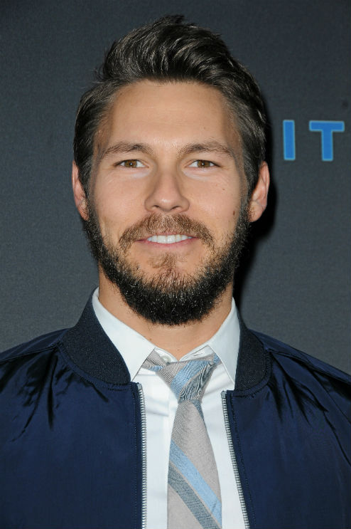 Scott Clifton