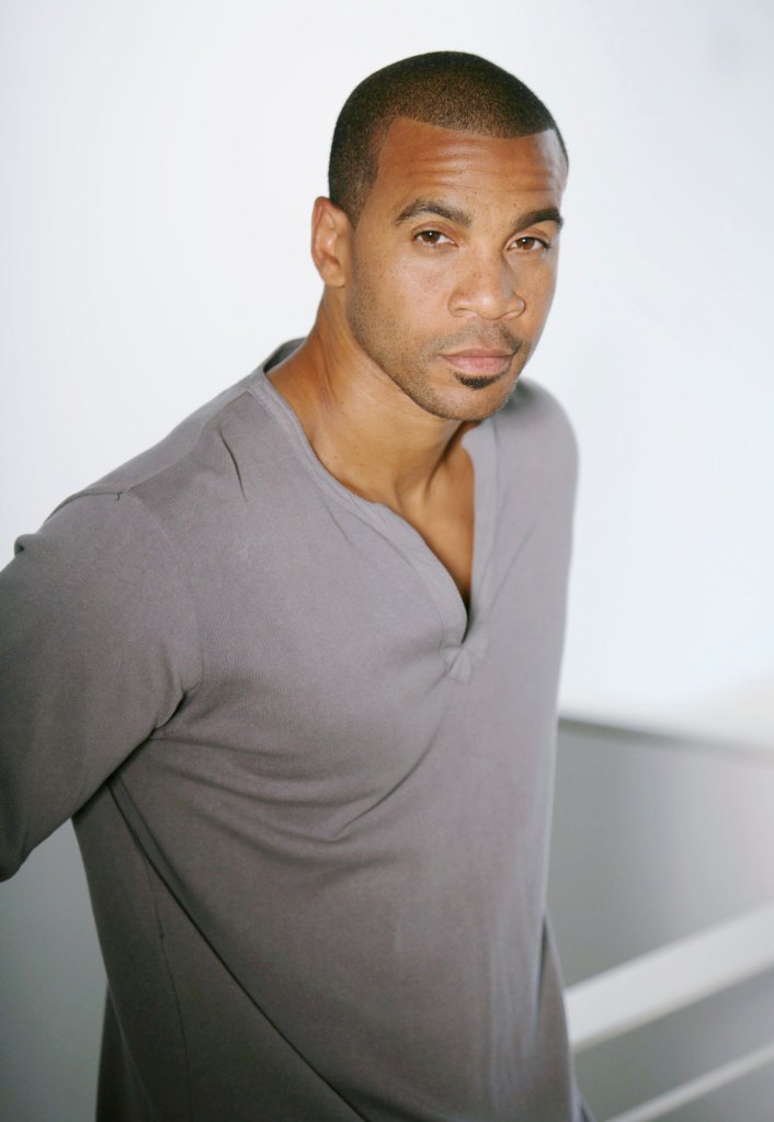 Aaron D Spears Photo Shoot