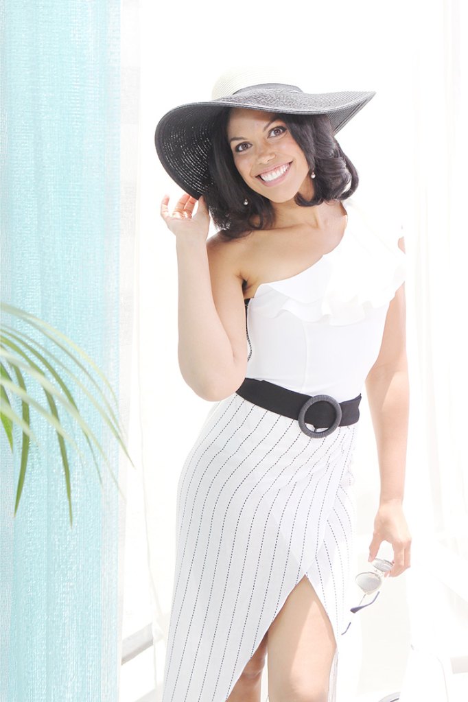 "The Bold and the Beautiful" Set