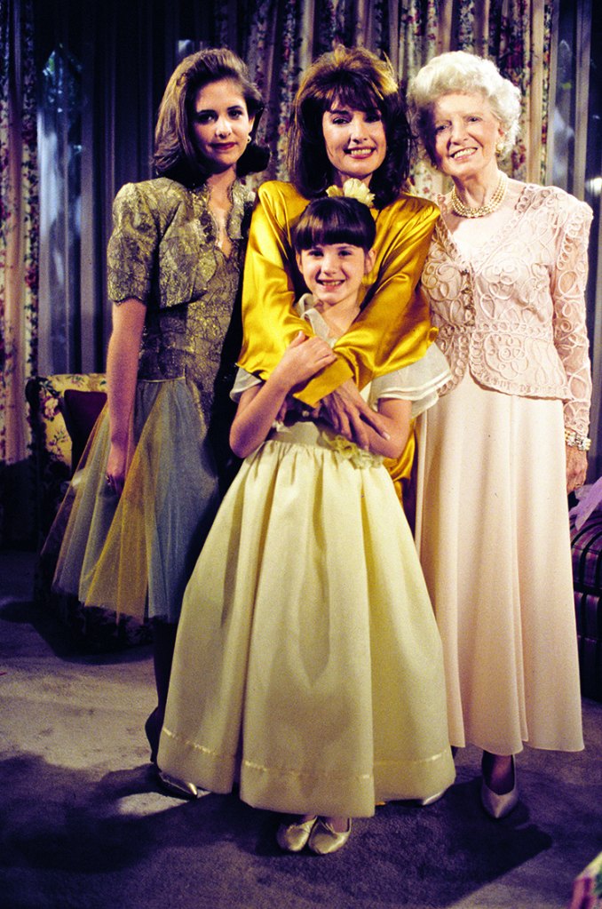 SARAH MICHELLE GELLAR, SUSAN LUCCI, GINA GALLAGHER, FRANCES HEFLIN