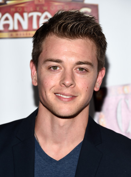 Opening Of "Cabaret" At Hollywood Pantages Arrivals