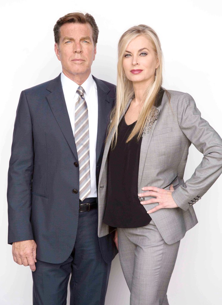 "The Young and the Restless" Set