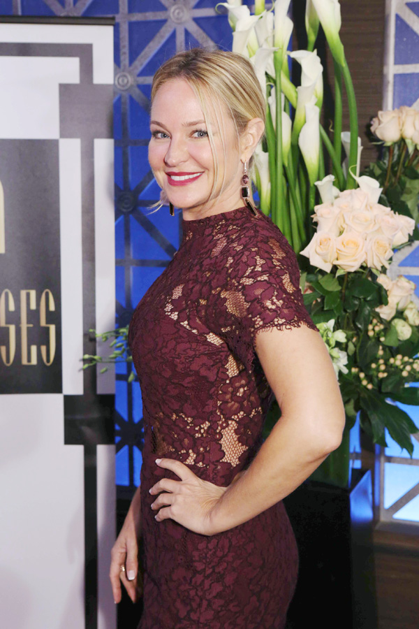 "The Young and the Restless" Set