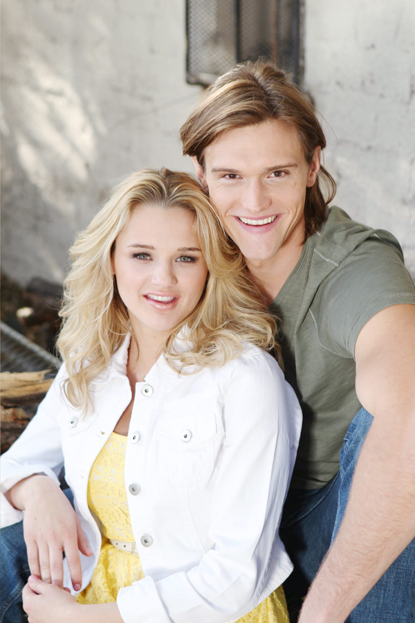 Hunter King/Hartley Sawyer Photo Shoot