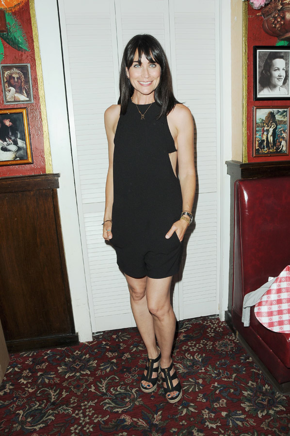 Rena Sofer Fan Event To Benefit "Paw Parent Animal Rescue"