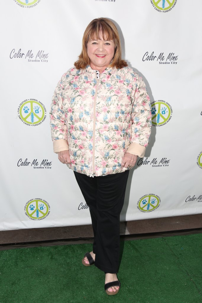 Fur & Feather Animal Sanctuary's "Paint 4 Paws" Charity Benefit