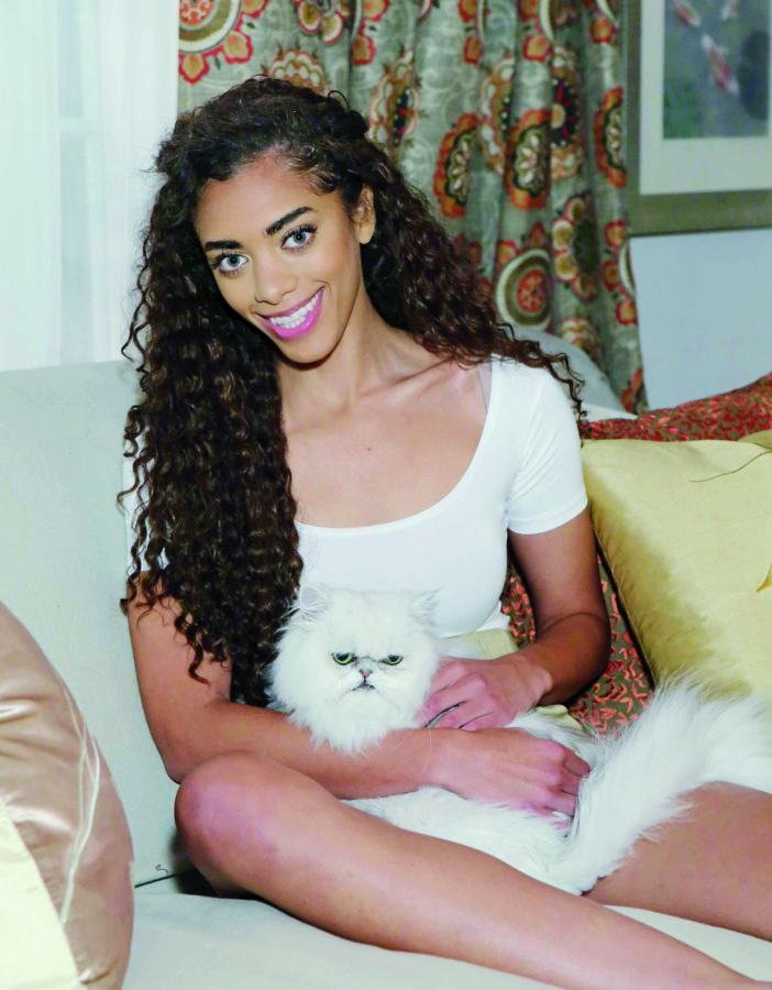 "The Bold and the Beautiful" Set