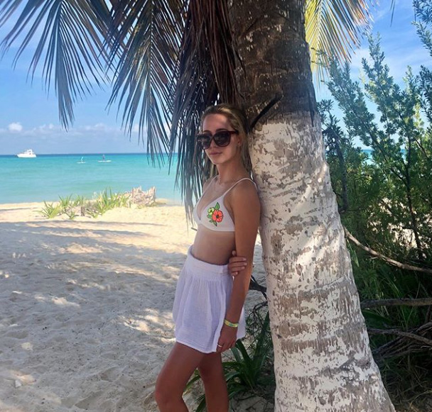 Screen Shot 2018 10 16 at 11.59.17 AM copy