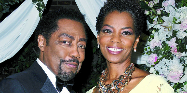 "Days of our Lives" Set Wedding