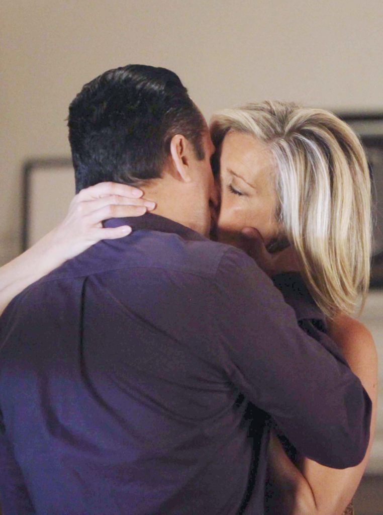 sonny kissed carly on general hospital.