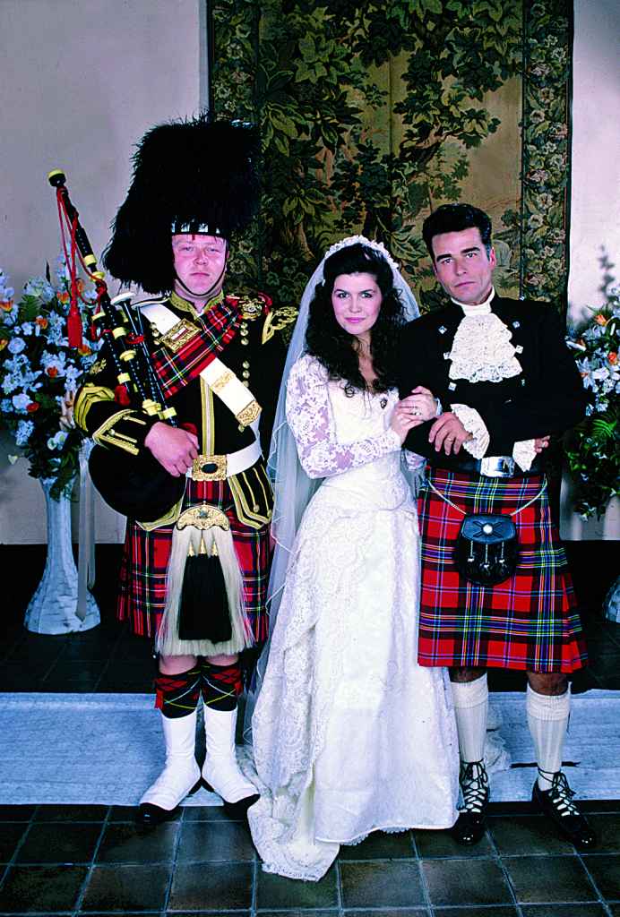 anna marries duke on general hospital.