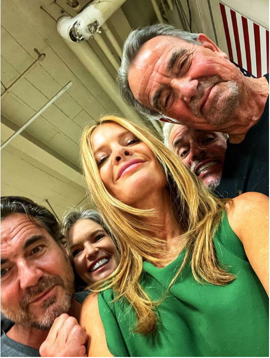 Y&R