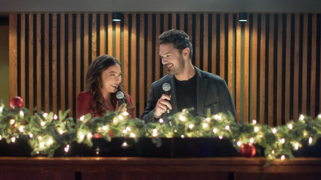 Under the Christmas Sky still