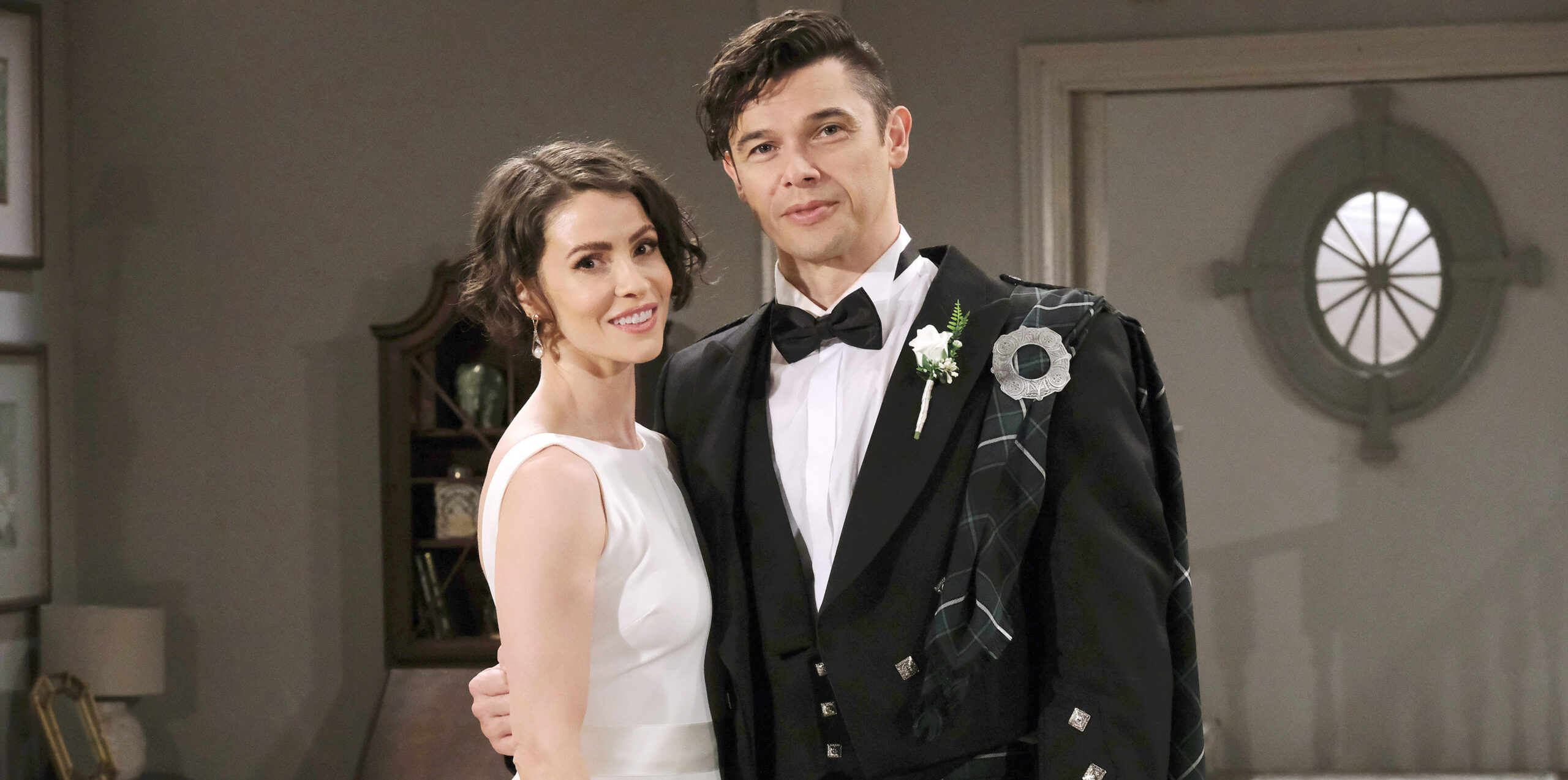 Linsey Godfrey, Paul Telfer