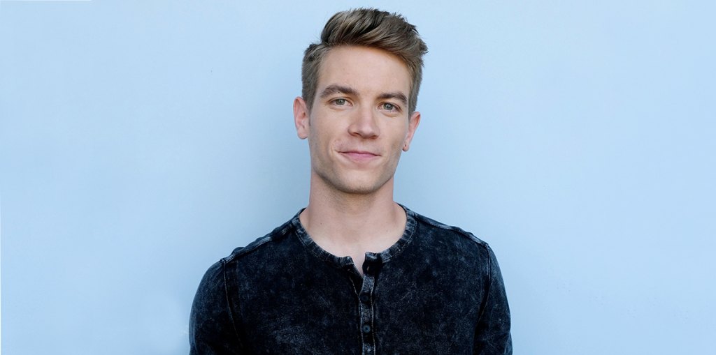 Lucas Adams