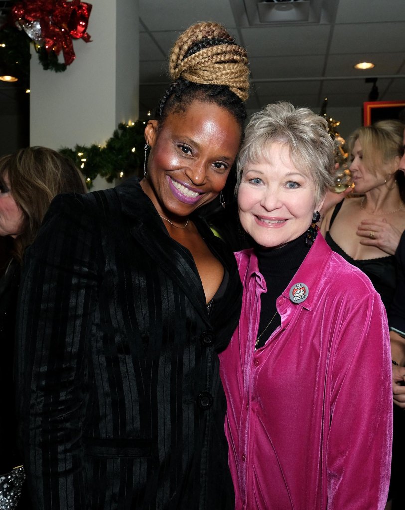 Cassandra Creech, Dee Wallace