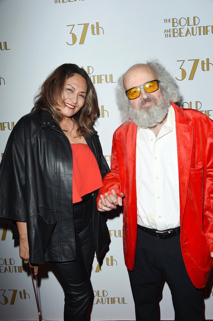 Kat Howard, Clint Howard
