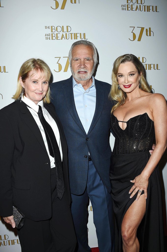 Laurette Spang, John McCook, Jennifer Gareis