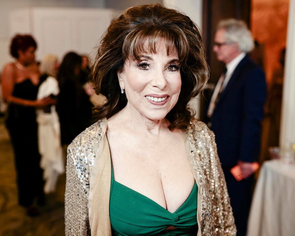 Kate Linder