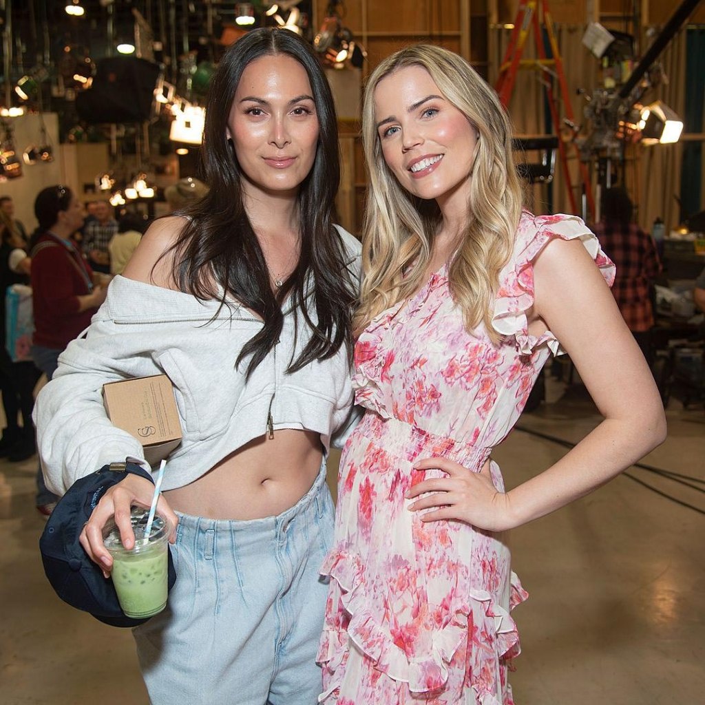 Cassandra James, Sofia Mattsson