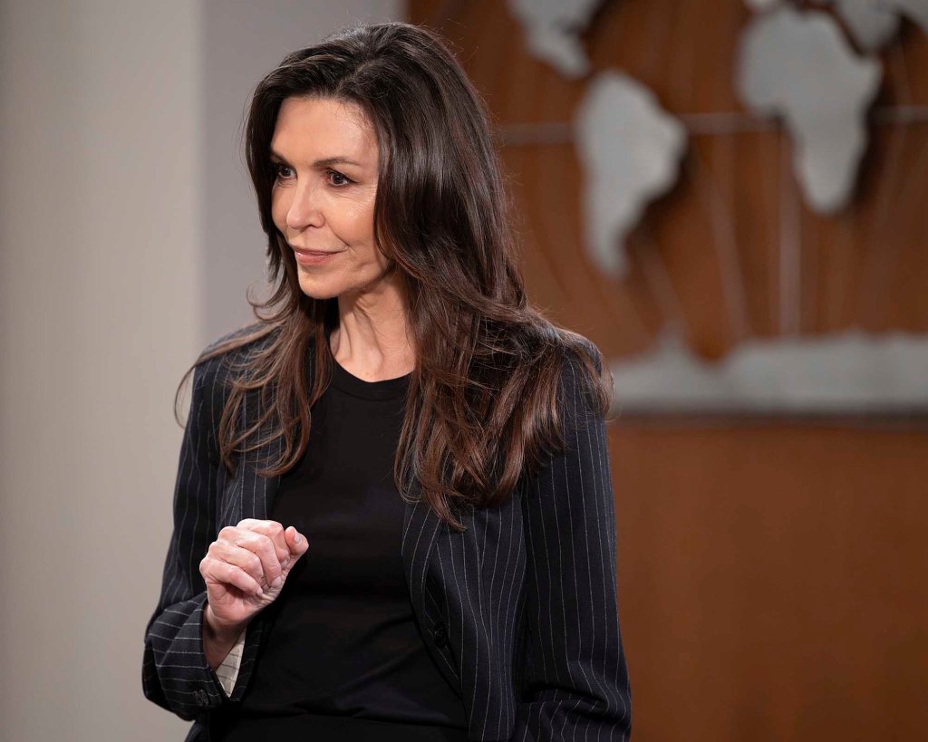 finola hughes, general hospital