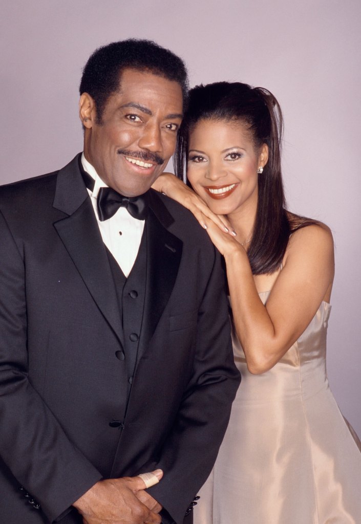 renee jones james reynolds abe lexie