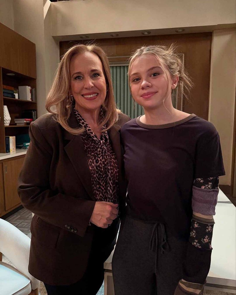 genie francis, scarlett fernandez