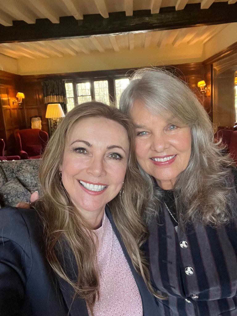 emma samms, sherilyn wolte