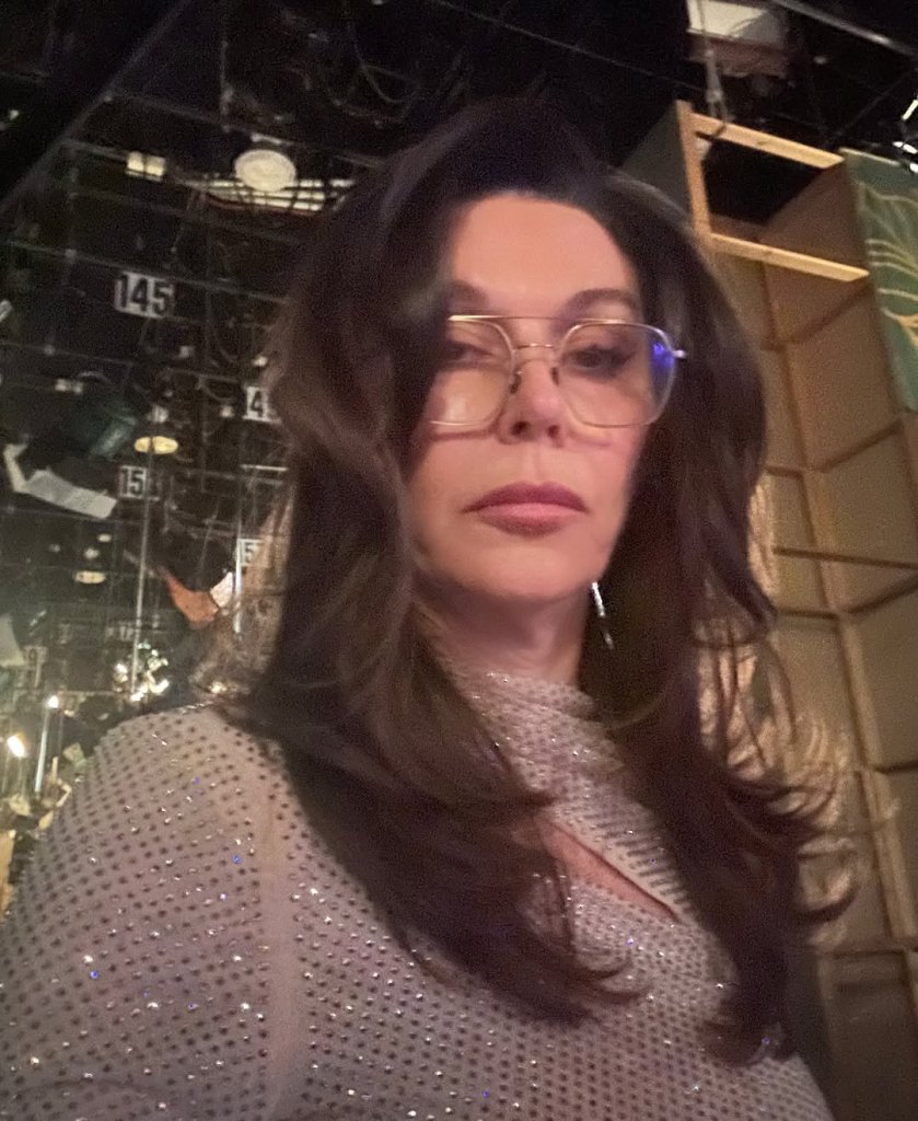 GH Nurses Ball Finola Hughes selfie