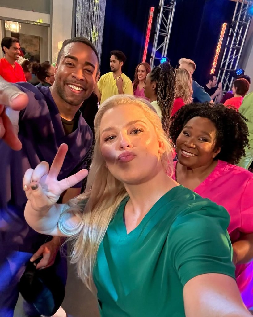 GH Nurses Ball Risa Dorken selfie