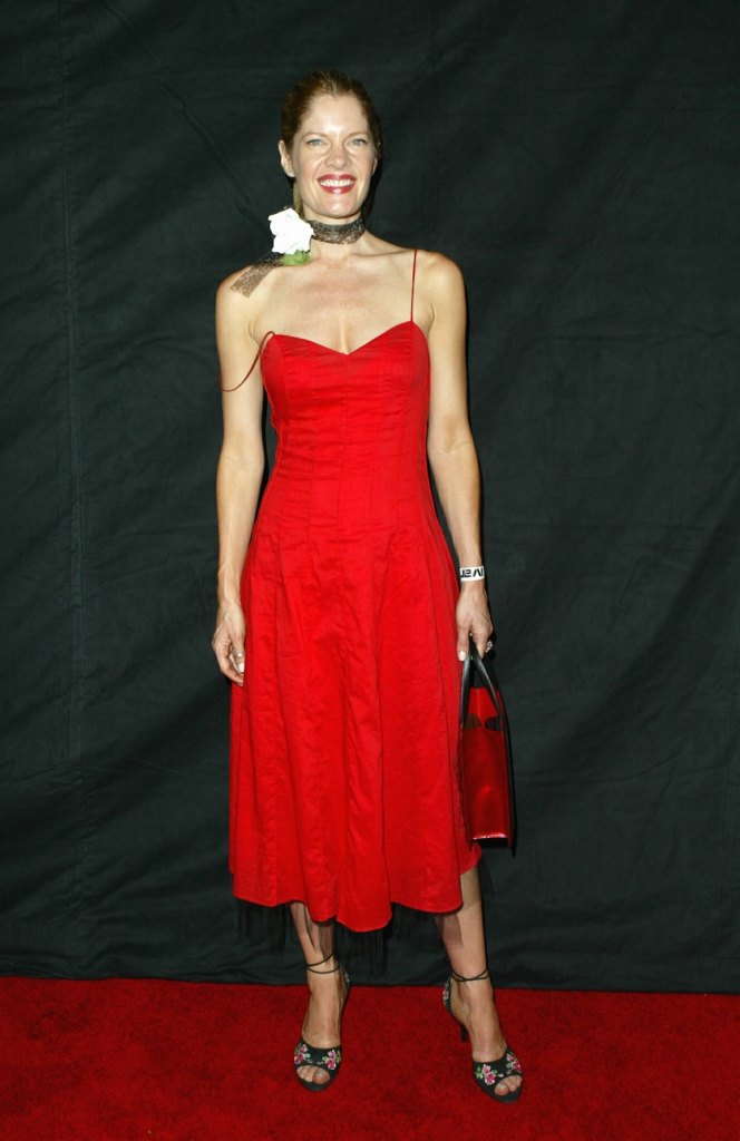 Michelle Stafford fashion 11