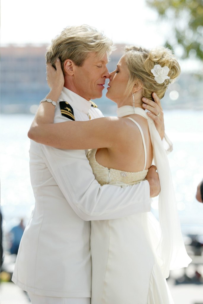 BB Nick Brooke wedding kiss
