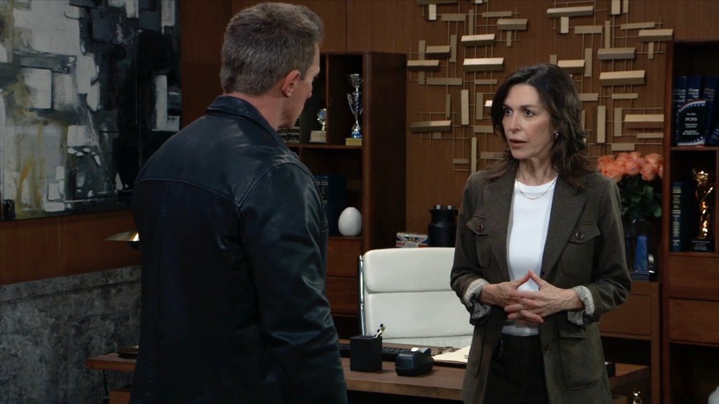 GH Steve Burton Finola Hughes
