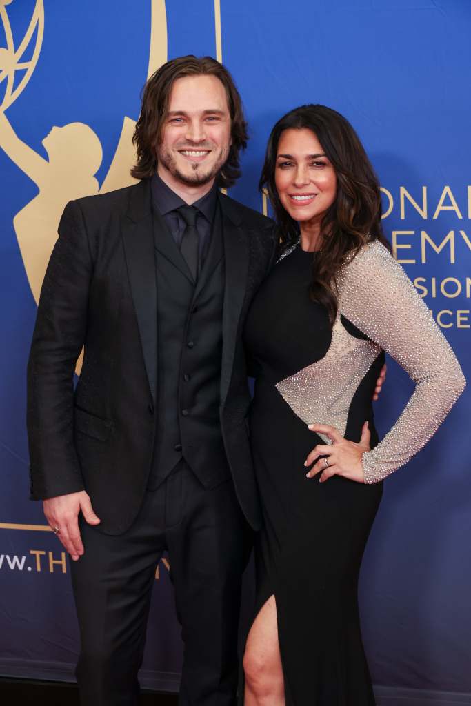 Jonathan Jackson, Lisa Vultaggio at the 52nd Daytime Emmy Awards