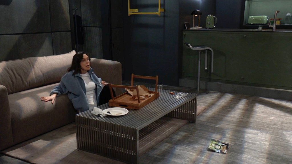 GH Finola Hughes