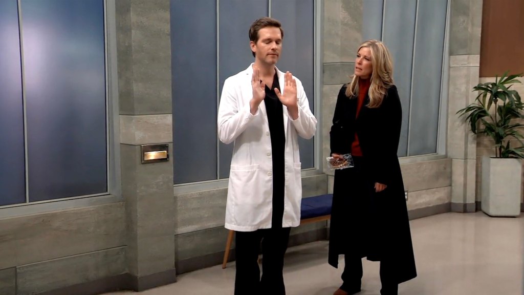 GH Van Hansis Laura Wright