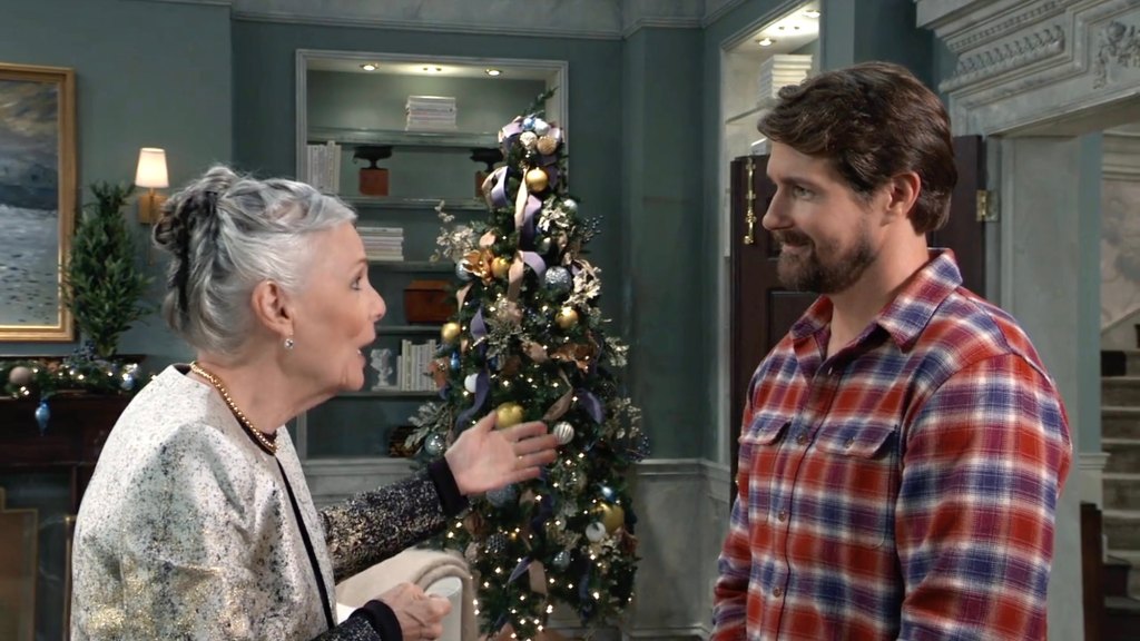 GH Jane Elliot Josh Kelly