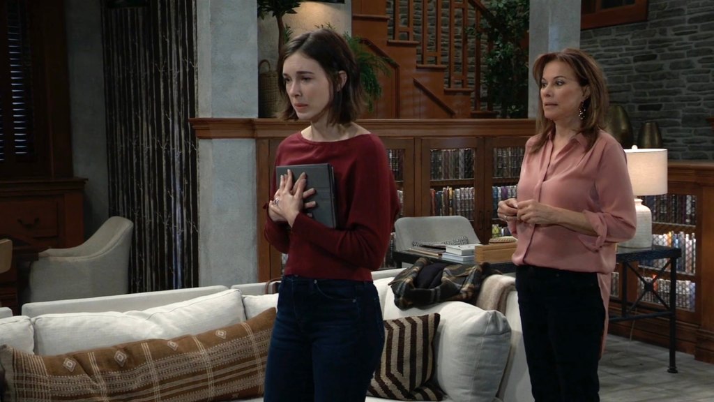 GH Katelyn MacMullen Nancy Lee Grahn