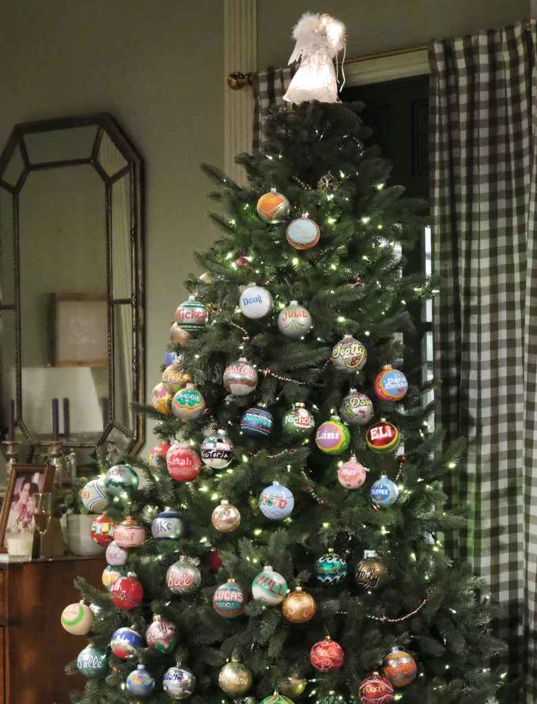 DAYS Horton Christmas tree