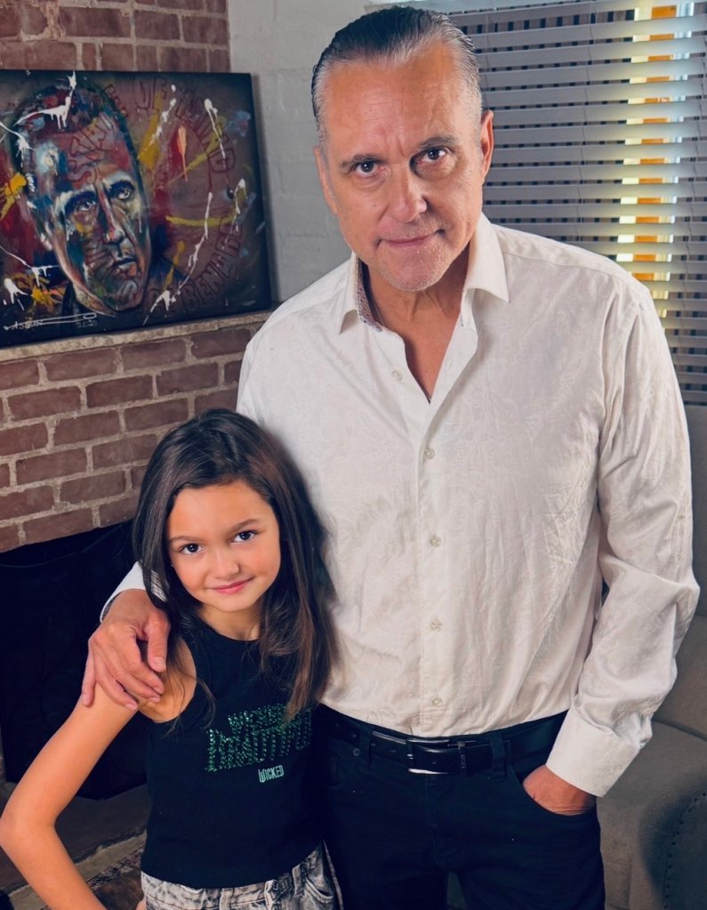 Scarlett Spears posing with Maurice Benard