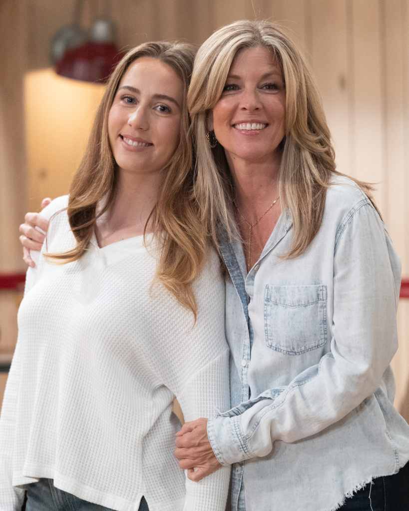 Eden McCoy and Laura Wright posed on the GH set, January 2026