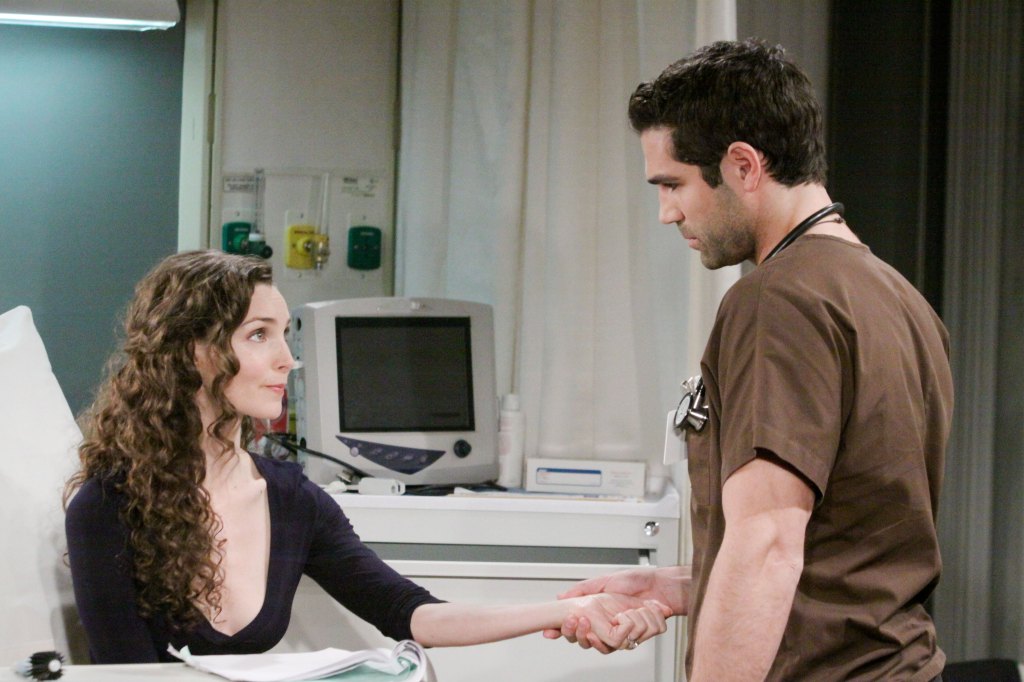 Alicia Minshew and Jordi Vilasuso as Kendall and Griffin on All My Children, 2011