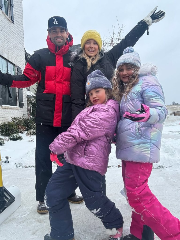 Melissa Ordway Justin Gaston Olivia Sophie