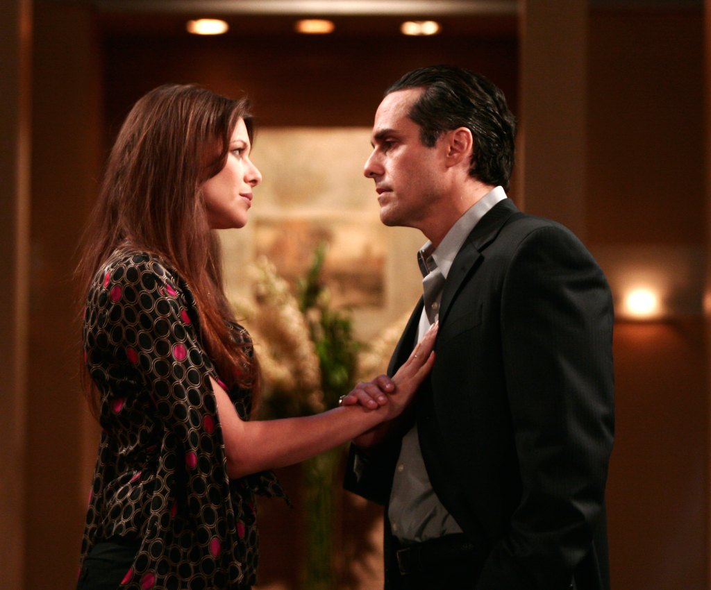Kari Wuhrer and Maurice Benard as Reese and Sonny on General Hospital, 2005