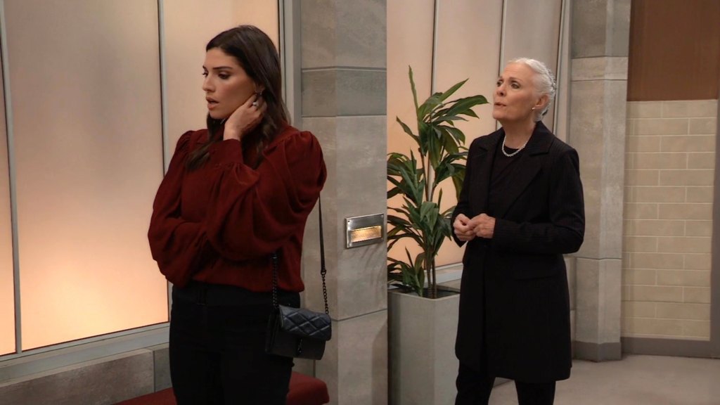 GH Amanda Setton Jane Elliot