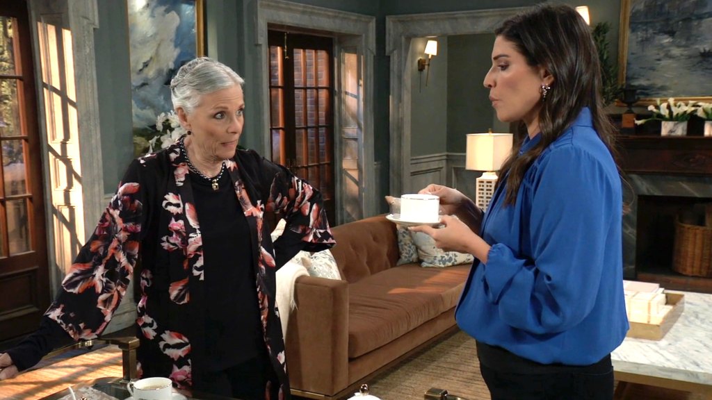 GH Jane Elliot Amanda Setton